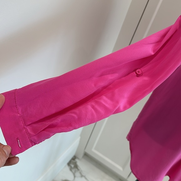 Diane von Furstenberge preloved silk blouse, size 8 - Picture 5 of 8